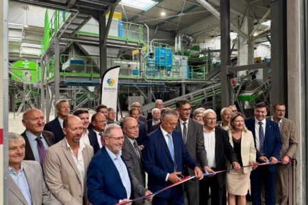 Le centre de tri de collecte sélective du SIAVED inauguré.