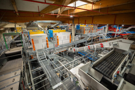 Photo illustrant le centre de tri TRIVALIS