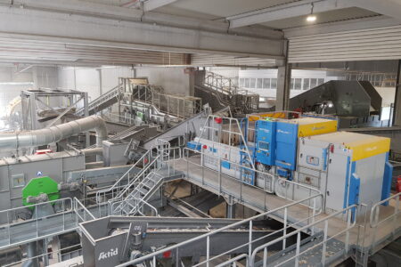 Photo illustrant le centre de tri LELY Environnement