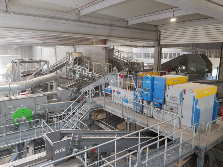 Photo illustrant le centre de tri LELY Environnement