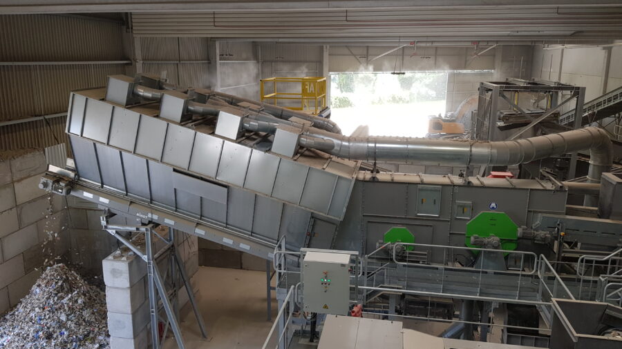 Photo illustrant le centre de tri LELY Environnement